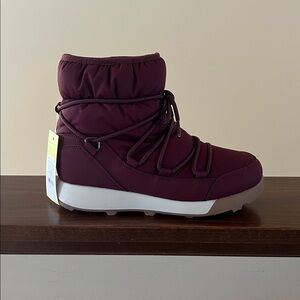 Women's Burgundy Cara Winter Boots - All In Motion.